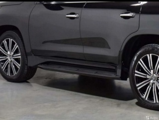 Подножки чёрные Lexus LX570, 450D 2016