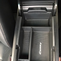 Органайзер в подлокотник для Toyota Camry 50,55